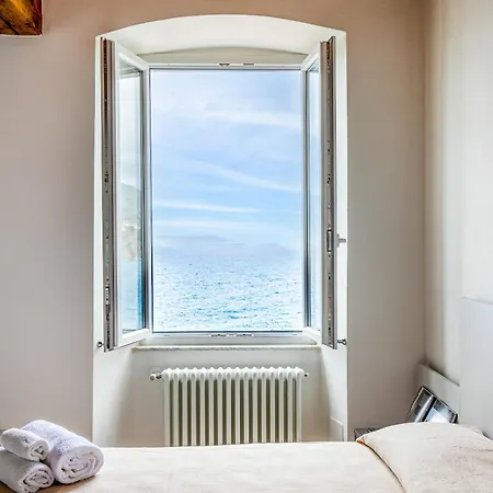Eldorado,romantic Seafront Getaway * Манарола